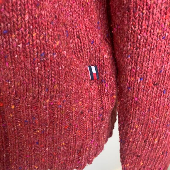 Tommy Hilfiger V Neck Brick Red Sweater Sz Small - Picture 10 of 10